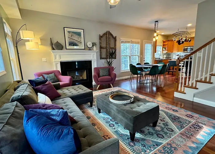 Cozy Asheville Getaway W Hottub 8 Min From Downtown!